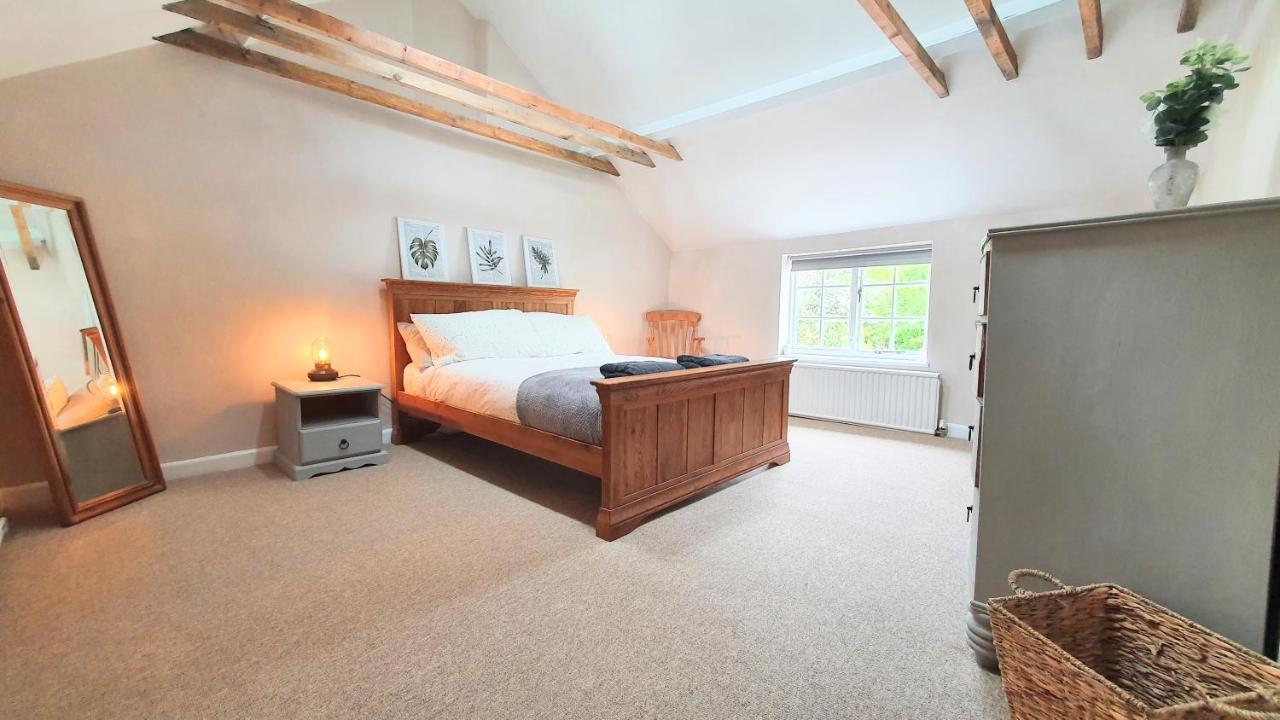 Glenfield Cottage - Secluded Luxury Deep In The Oxfordshire Countryside Wilcote Экстерьер фото
